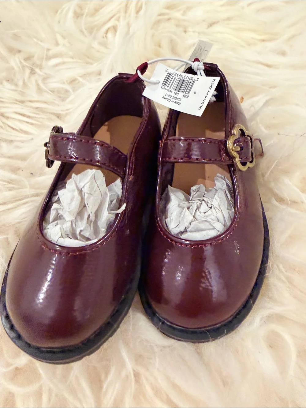NWT Old Navy Toddler Chunky Mary Janes in Winter Burgundy
